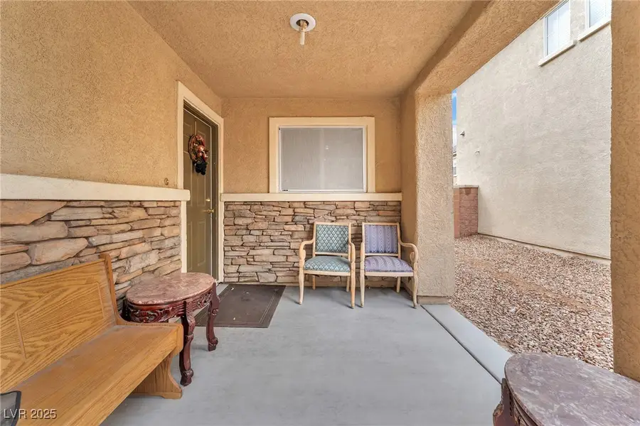 305 Snow Dome Avenue, North Las Vegas, NV 89031 - Image #3