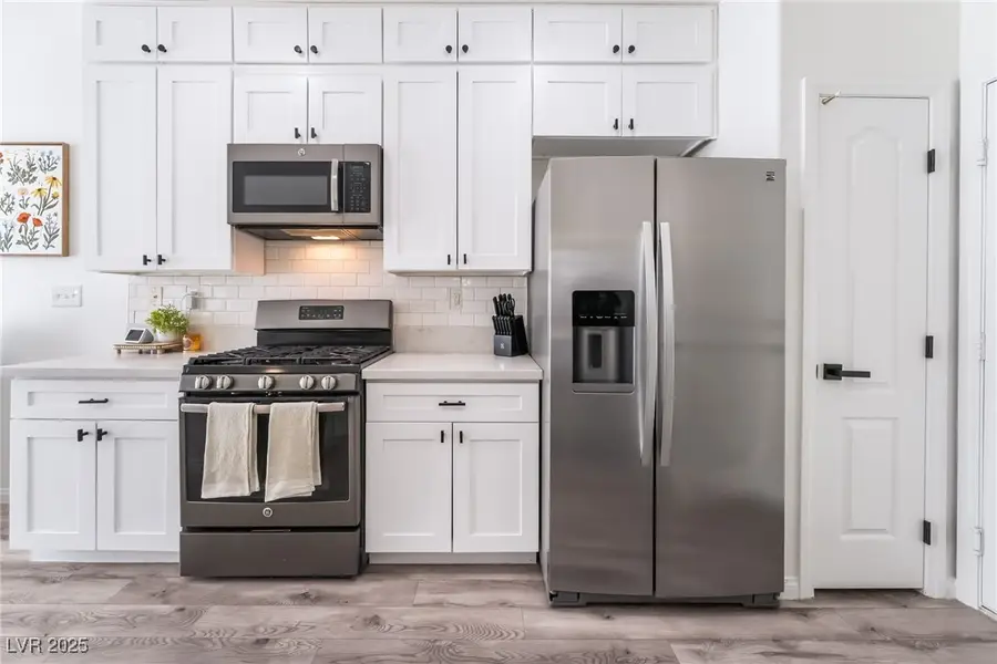 653 Monument Point Street, Henderson, NV 89002 - Image #3