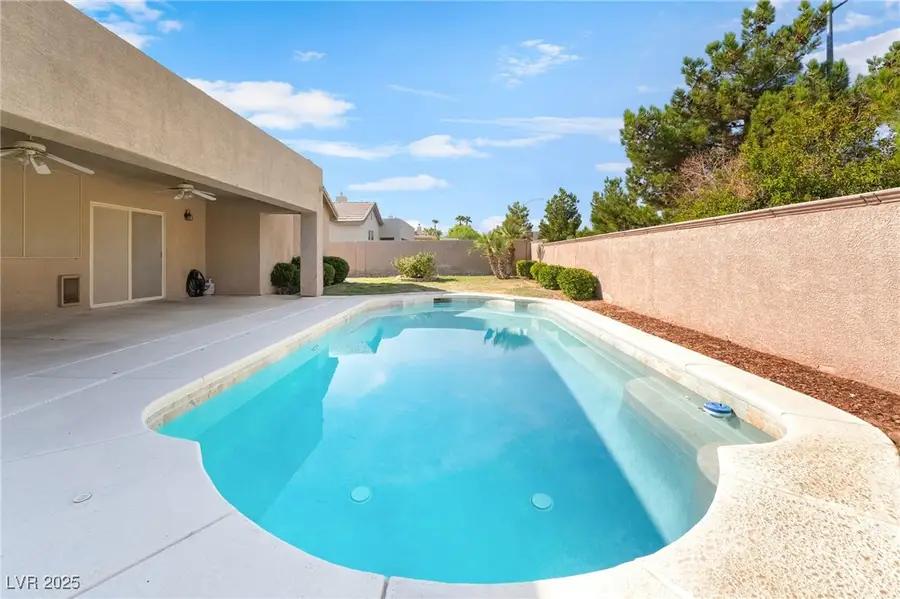 330 Quiet Harbor Drive, Henderson, NV 89052 - Image #2