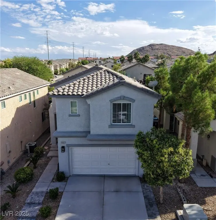 10635 Solar Hawk Avenue, Las Vegas, NV 89129 - Image #2