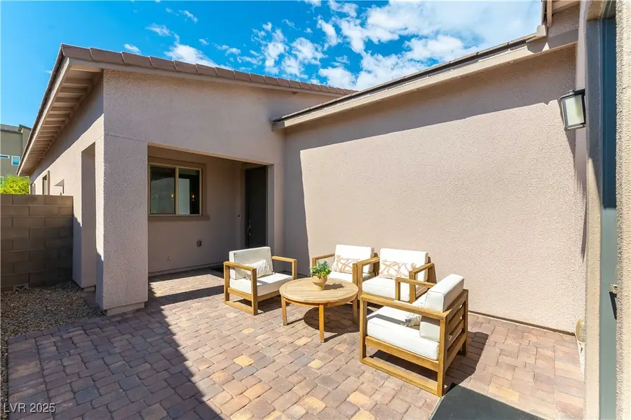 11659 Falcon Gorge Avenue, Las Vegas, NV 89138 - #2