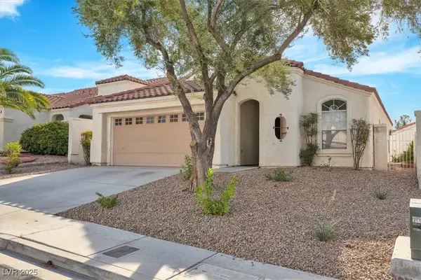 211 Misty Garden Street, Henderson, NV 89012