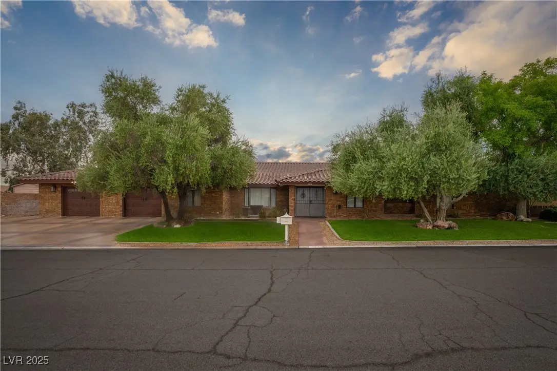 3269 S Torrey Pines Drive, Las Vegas, NV 89146 - Image #1