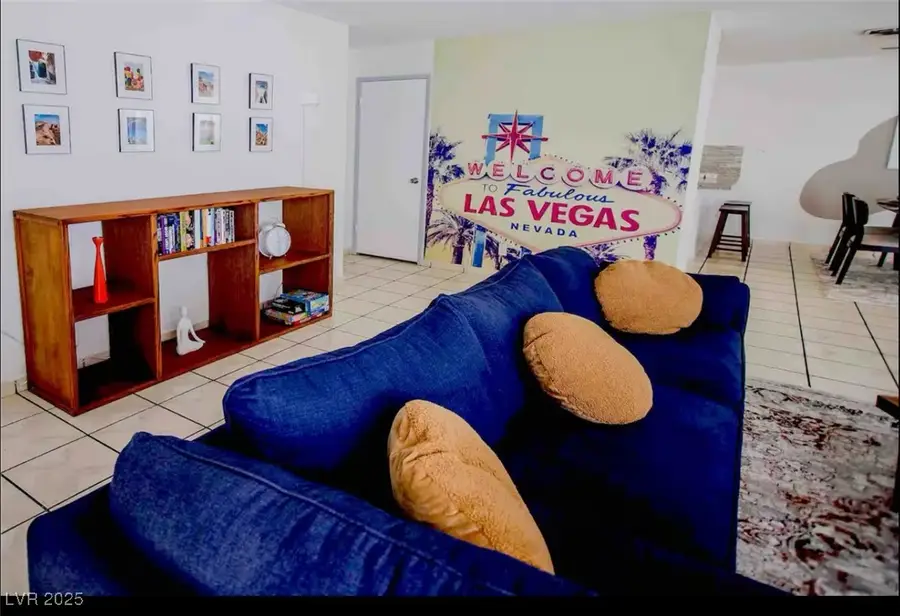 4006 Spring Leaf Drive, Las Vegas, NV 89147 - Image #2