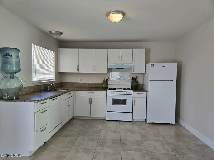 4705 Elm Avenue, Las Vegas, NV 89110 - Image #2