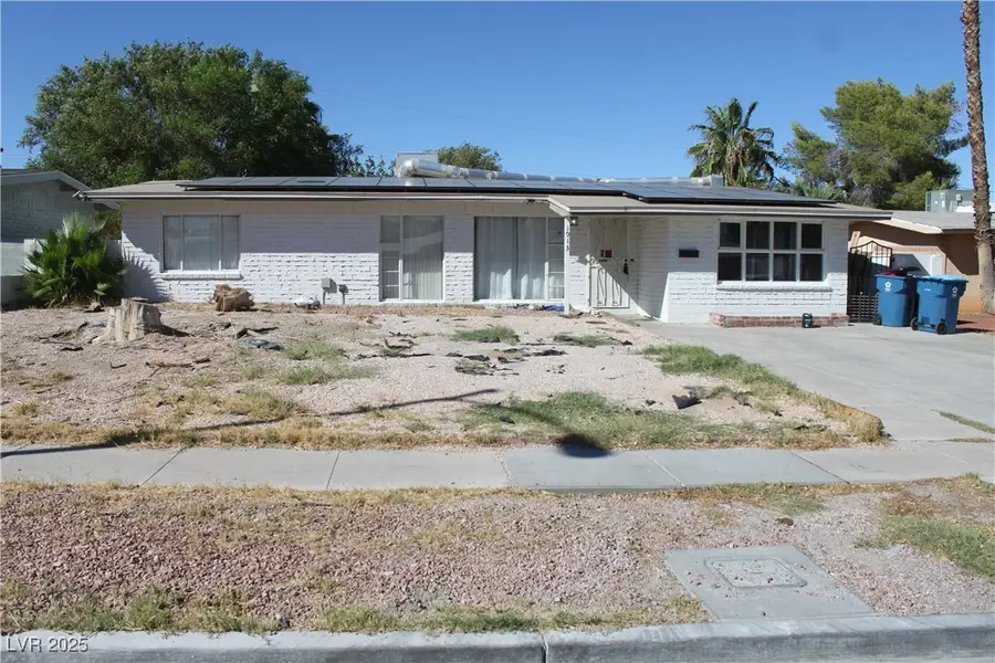 1913 Houston Drive, Las Vegas, NV 89104 - Image #2