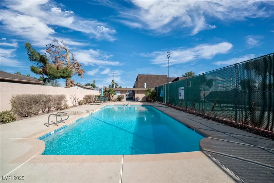 1301 E St Louis Avenue #C, Las Vegas, NV 89104 - Image #2