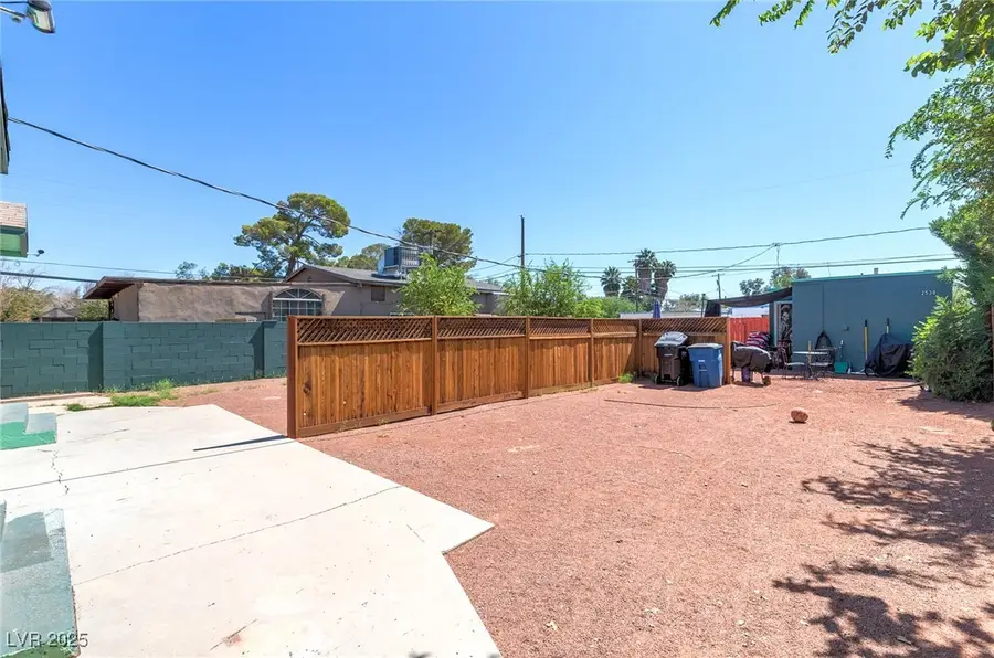 2538 Valley Street, Las Vegas, NV 89101 - Image #3