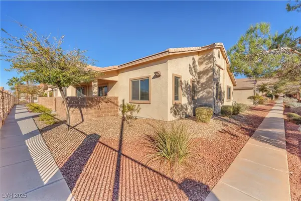 2050 N Los Feliz Street #102, Las Vegas, NV 89156