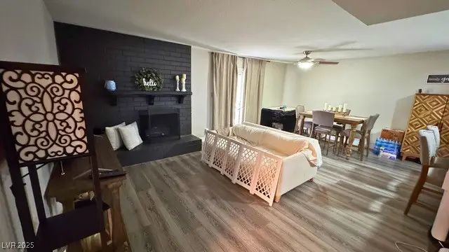 809 Peacock Court, Las Vegas, NV 89145 - #3