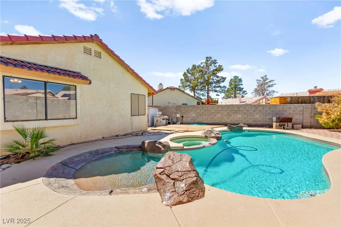 4336 Shannon Valley Avenue, North Las Vegas, NV 89031 - Image #1