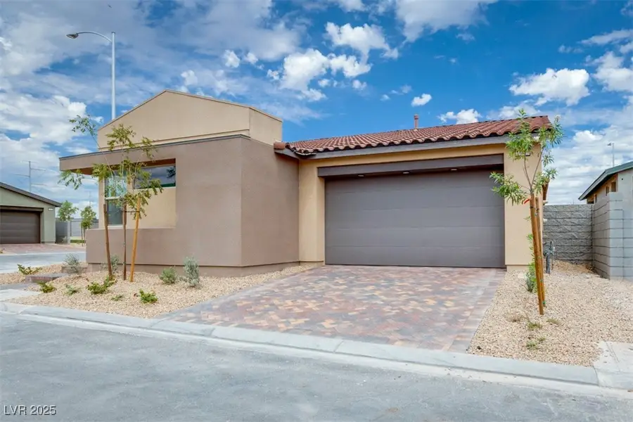 10408 Peako Hills Avenue, Las Vegas, NV 89166 - Image #2