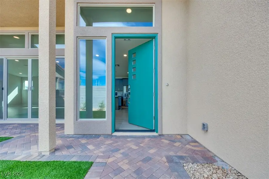 10408 Peako Hills Avenue, Las Vegas, NV 89166 - Image #3