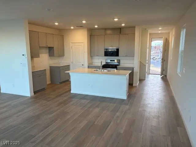 9930 Landings Street, Las Vegas, NV 89141 - Image #3