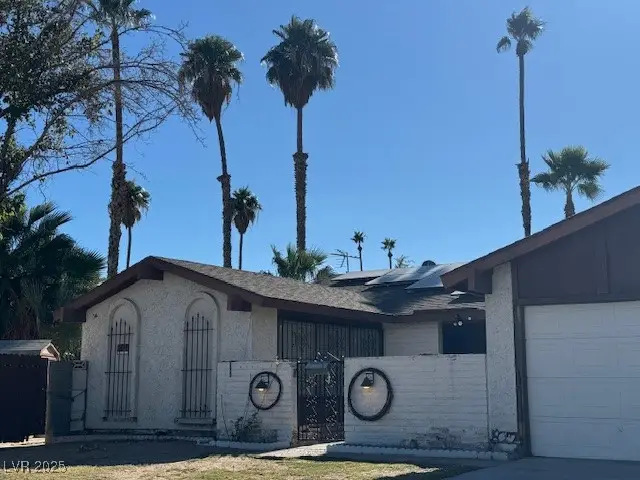 3881 Casa Colorado Avenue, Las Vegas, NV 89121 - Image #2