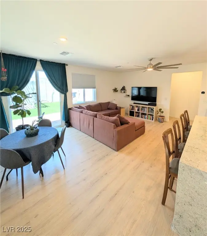 10009 Locking Biner Avenue, Las Vegas, NV 89166 - Image #3