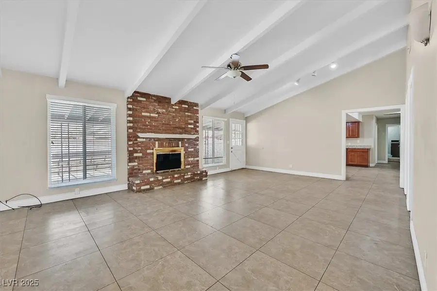 6384 W Desert Inn Road, Las Vegas, NV 89146 - Image #3