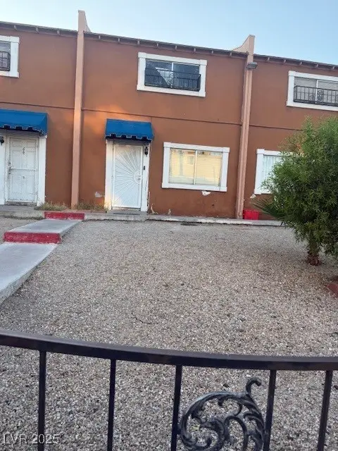 500 S 13 Th Street #C5, Las Vegas, NV 89101 - Image #2