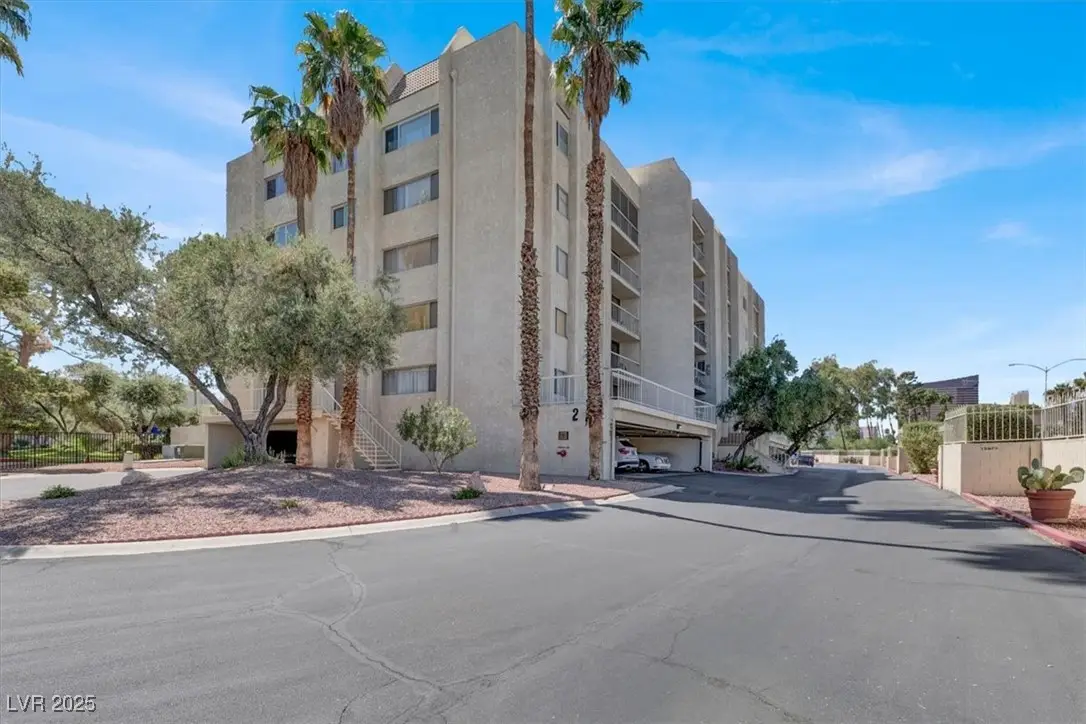 725 N Royal Crest Circle #233, Las Vegas, NV 89169 - Image #1