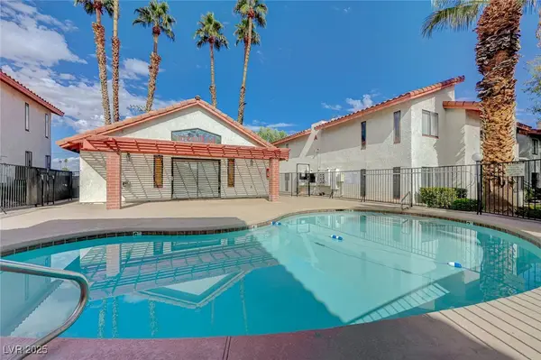 1701 E Katie Avenue #72, Las Vegas, NV 89119