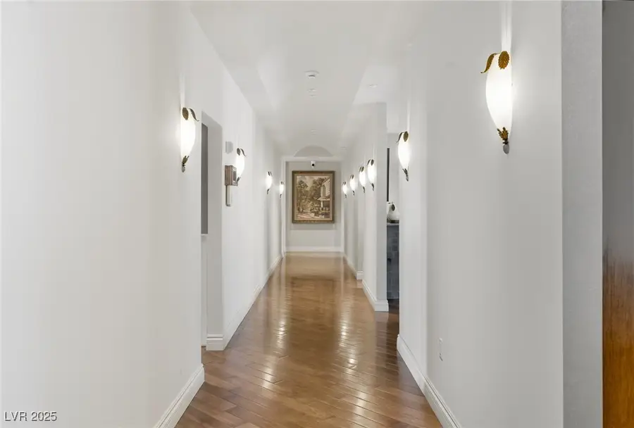 2777 Paradise Road #3701, Las Vegas, NV 89109 - Image #2