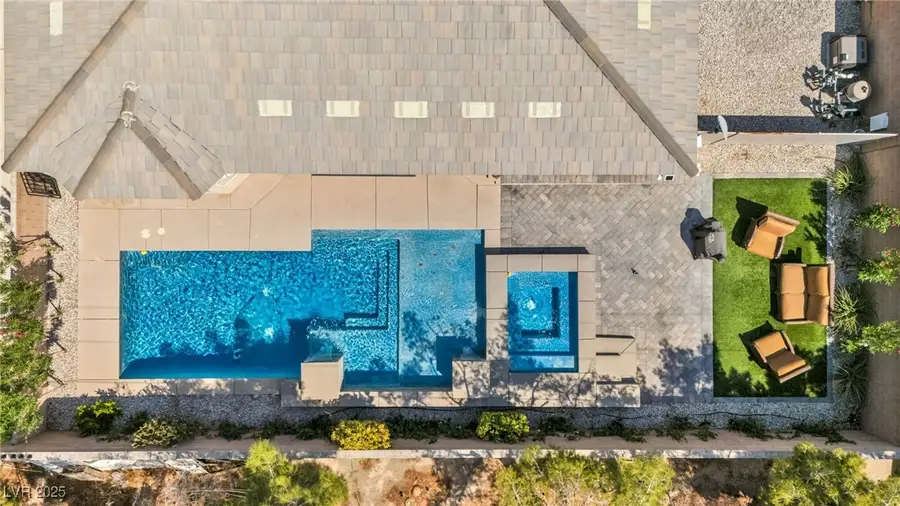 5635 Portage Lake Court, Las Vegas, NV 89130 - Image #2