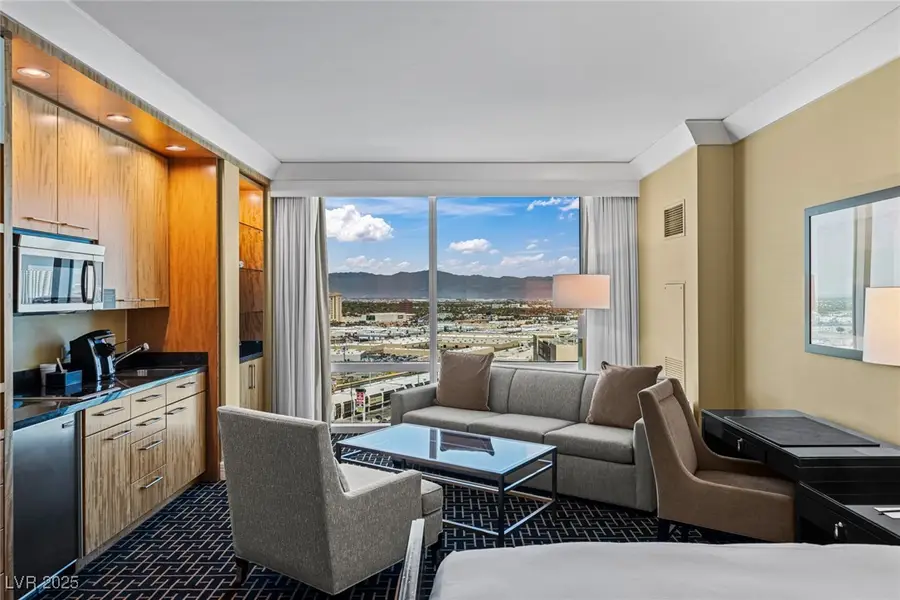 2000 N Fashion Show Drive #2414, Las Vegas, NV 89109 - Image #3