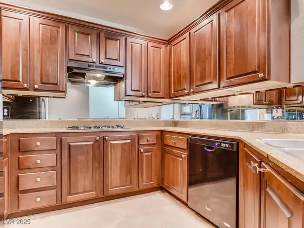 19 Agate Avenue #206, Las Vegas, NV 89123