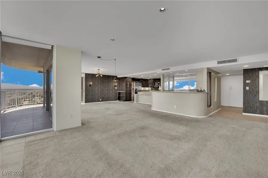 3111 Bel Air Drive #15D, Las Vegas, NV 89109 - Image #2