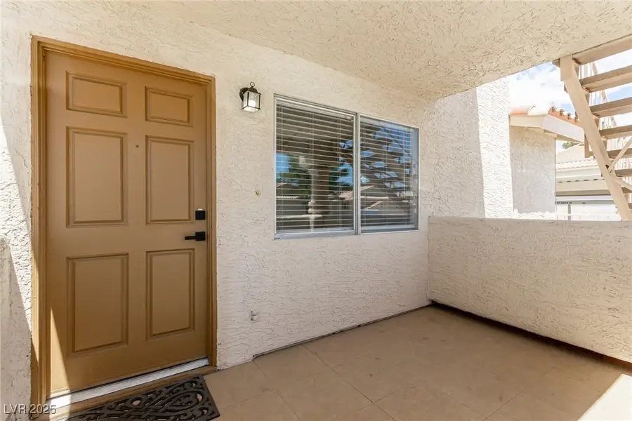 905 Sulphur Springs Lane #101, Las Vegas, NV 89128 - Image #3