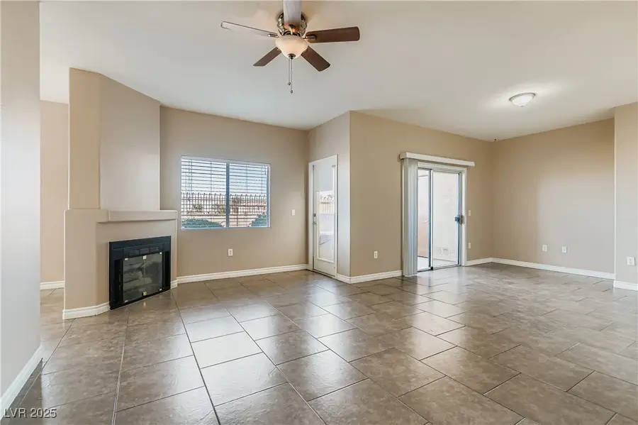 1050 E Cactus Avenue #1024, Las Vegas, NV 89183 - Image #2