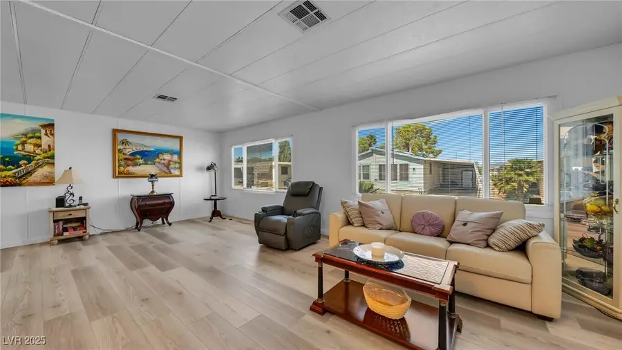 5107 Royal Avenue #235, Las Vegas, NV 89103 - Image #2