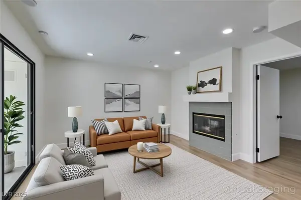 4855 S Torrey Pines Drive #102, Las Vegas, NV 89103