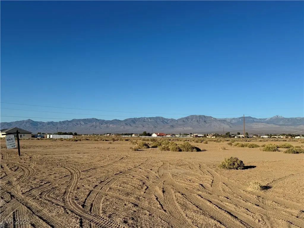 3721 S Woodchips Road, Pahrump, NV 89048 - #1