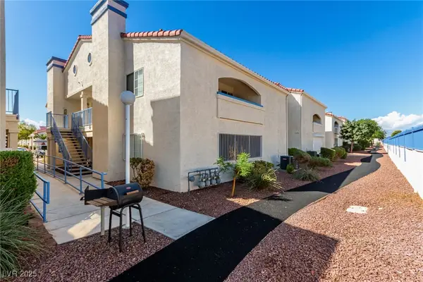 2725 S Nellis Boulevard #2021, Las Vegas, NV 89121