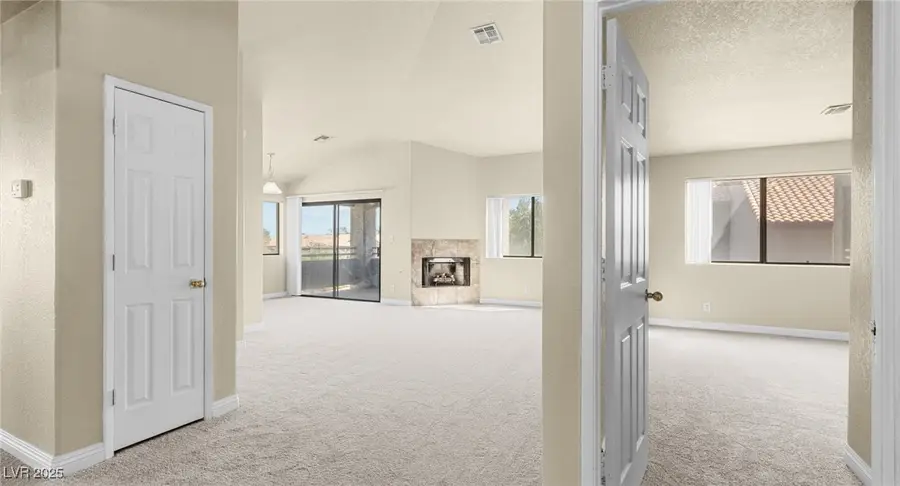 5022 S Rainbow Boulevard #204, Las Vegas, NV 89118 - Image #3