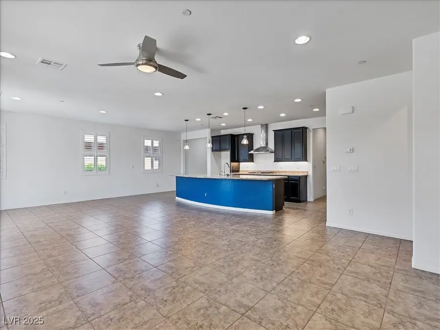 472 Cadence View Way, Henderson, NV 89011 - Image #2