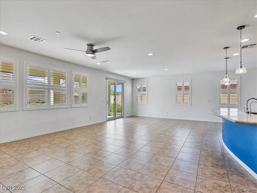 472 Cadence View Way, Henderson, NV 89011 - Image #3