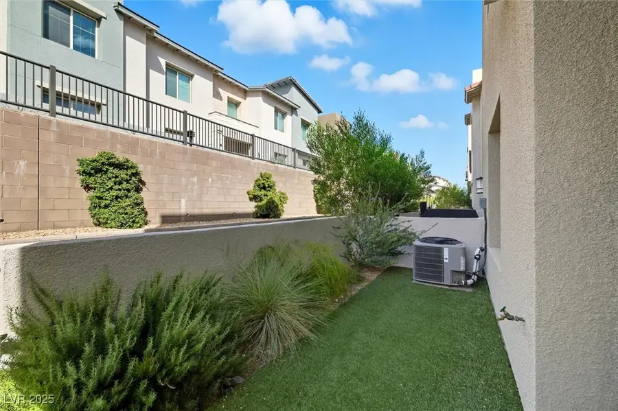 600 N Carriage Hill Drive #1094, Las Vegas, NV 89138 - Image #2