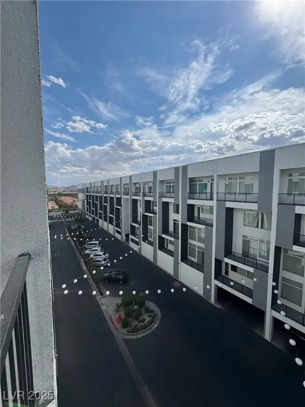 2775 W Pebble Road #501, Las Vegas, NV 89123