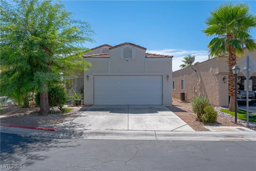 1631 Dwayne Stedman Avenue, Las Vegas, NV 89106 - Image #1