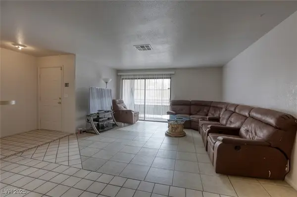 5231 Lindell Road #103, Las Vegas, NV 89118