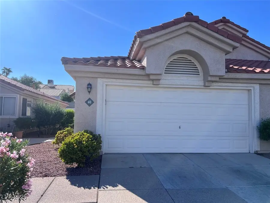 613 Yacht Harbor Drive, Las Vegas, NV 89145 - Image #2