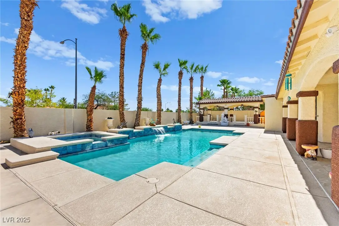 3064 Azure Bay Street, Las Vegas, NV 89117 - Image #1