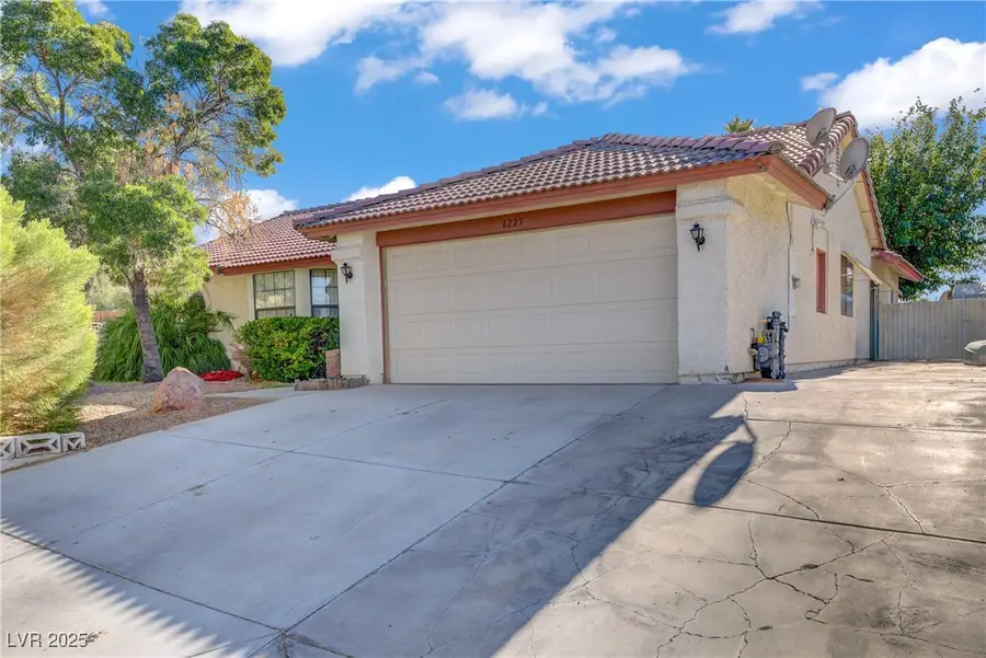 6225 Minerva Drive, Las Vegas, NV 89130 - Image #2