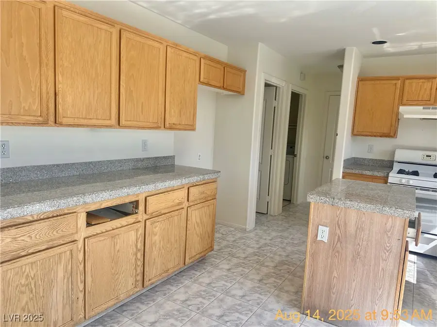 6344 Legend Falls Street, North Las Vegas, NV 89081 - Image #2