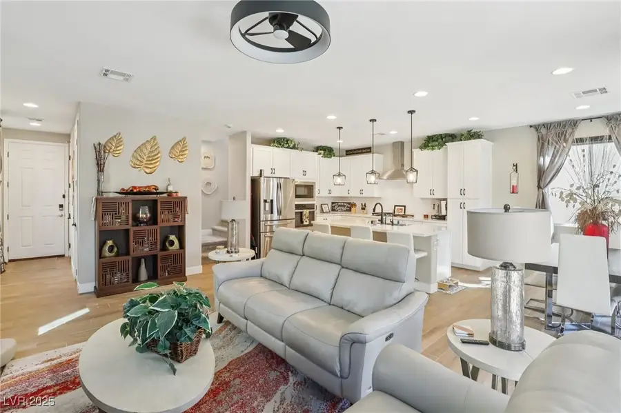 7045 Tilligerry Street, North Las Vegas, NV 89084 - Image #3