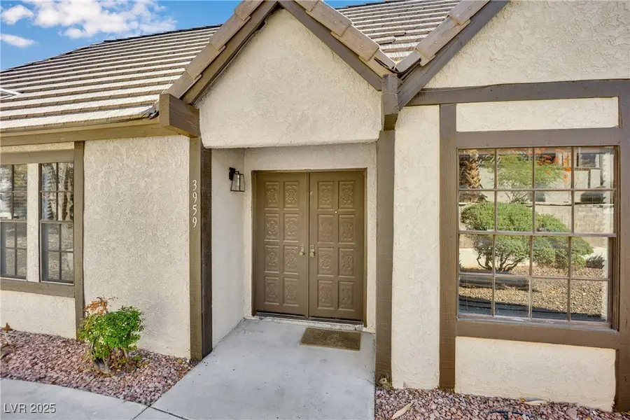 3959 Salisbury Place, Las Vegas, NV 89121 - Image #2