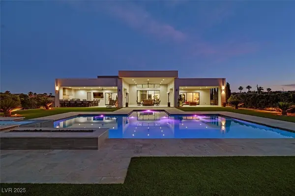 5400 Mello Avenue, Las Vegas, NV 89131