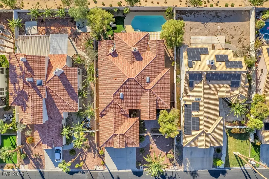 231 Windsong Drive, Henderson, NV 89074 - Image #2